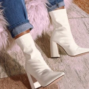 Fashion nova In Disguise Boots